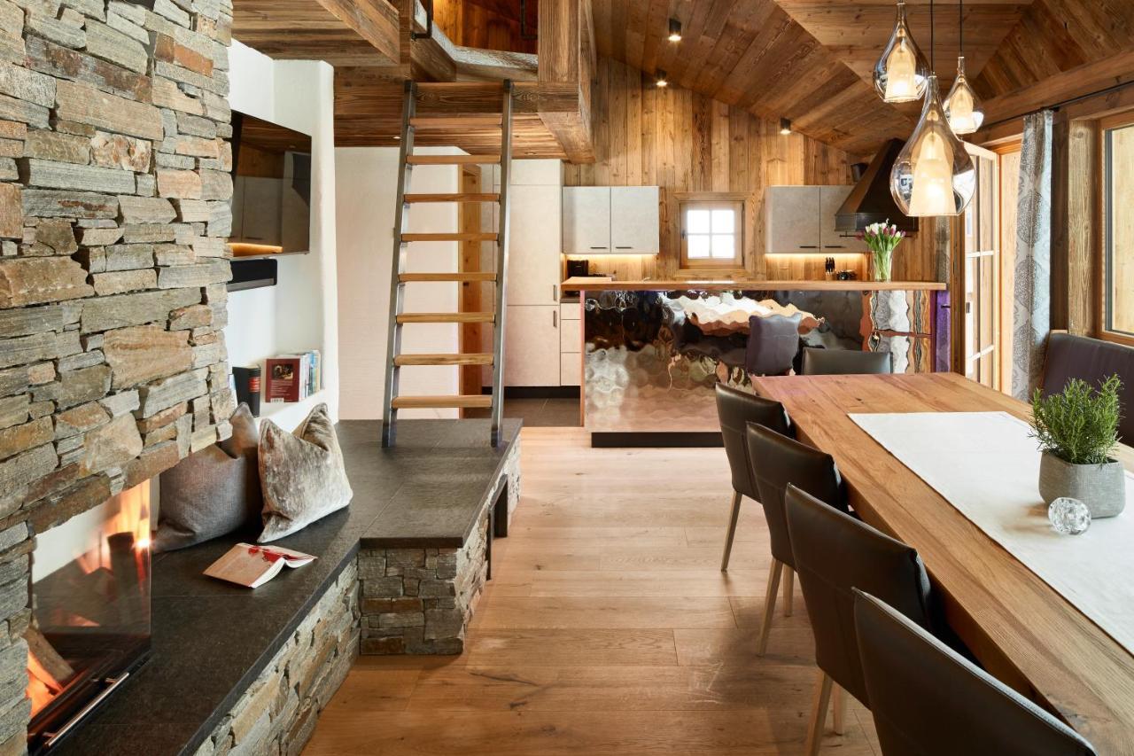 Promi Alm Flachau - Luxus Chalets المظهر الخارجي الصورة