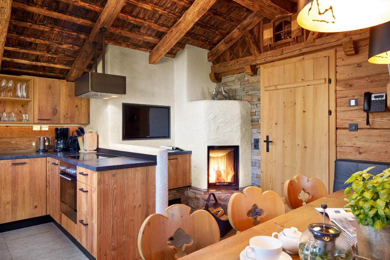 Promi Alm Flachau - Luxus Chalets المظهر الخارجي الصورة