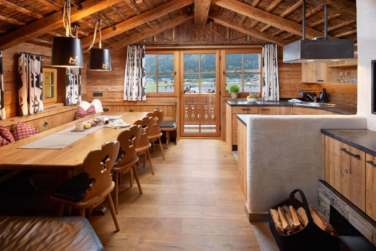 Promi Alm Flachau - Luxus Chalets المظهر الخارجي الصورة