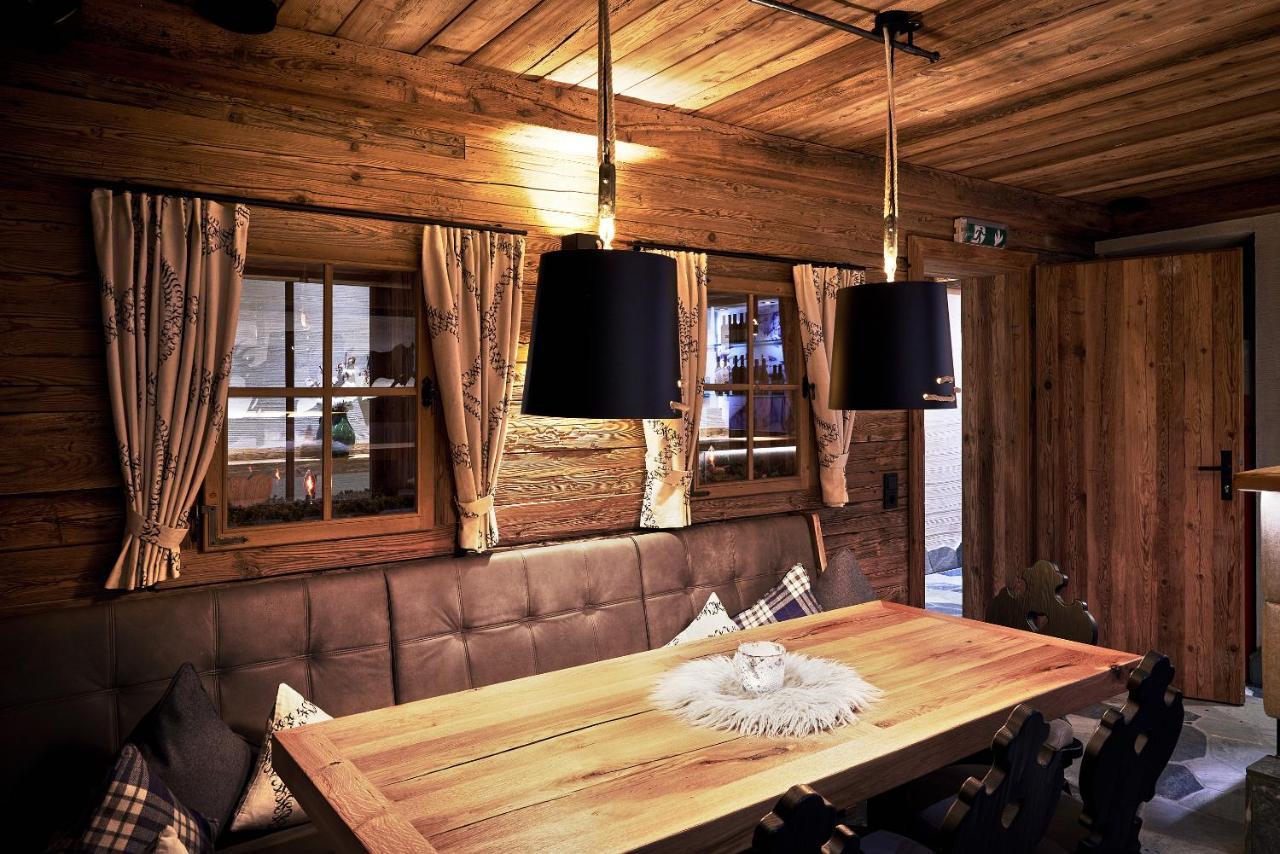 Promi Alm Flachau - Luxus Chalets المظهر الخارجي الصورة